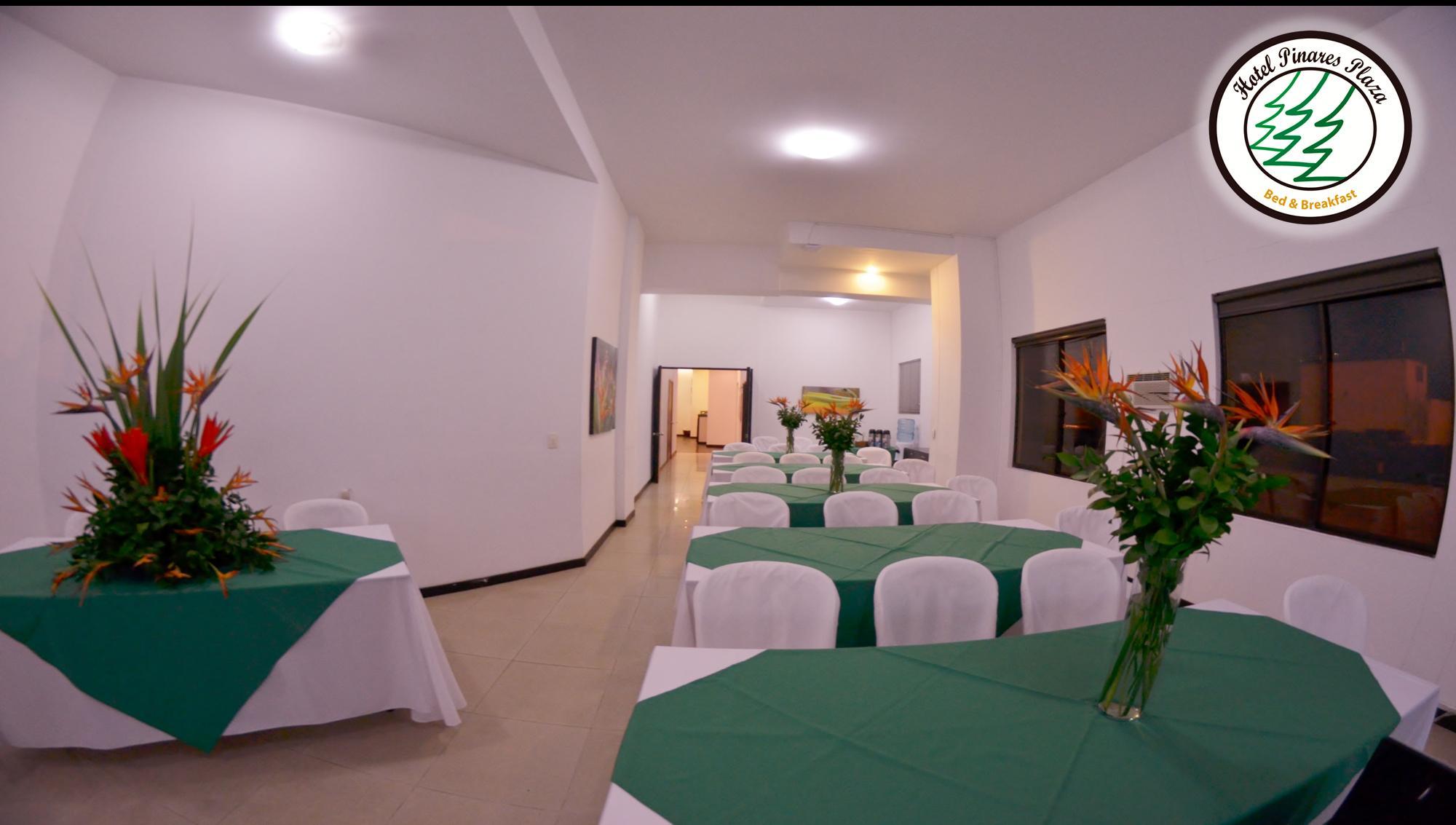 Hotel Pinares Plaza Перейра Екстер'єр фото