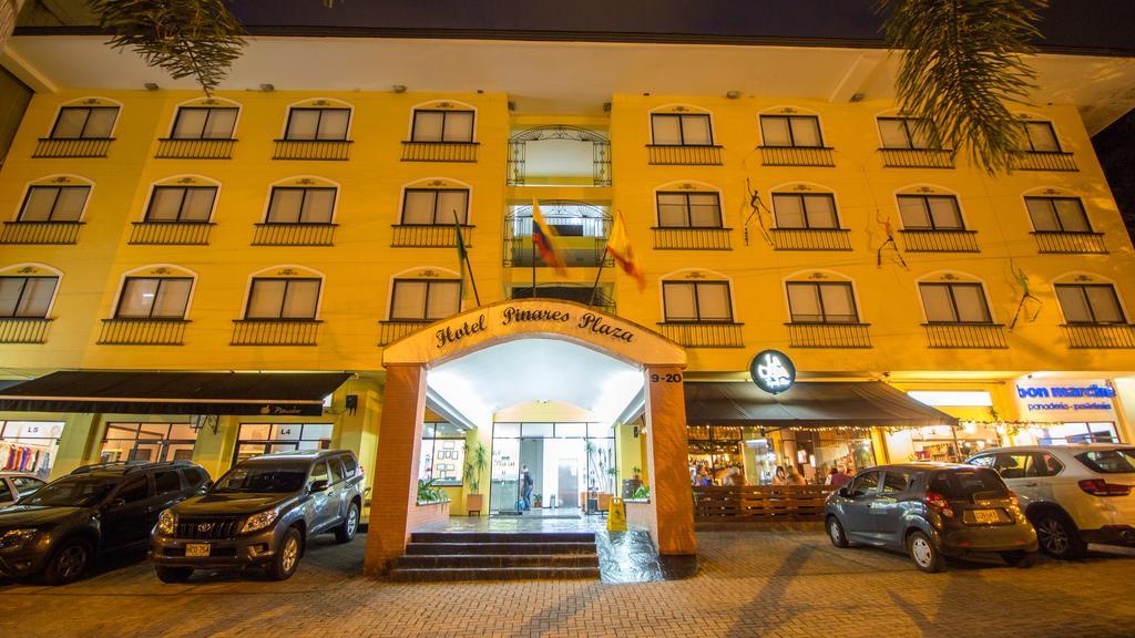 Hotel Pinares Plaza Перейра Екстер'єр фото